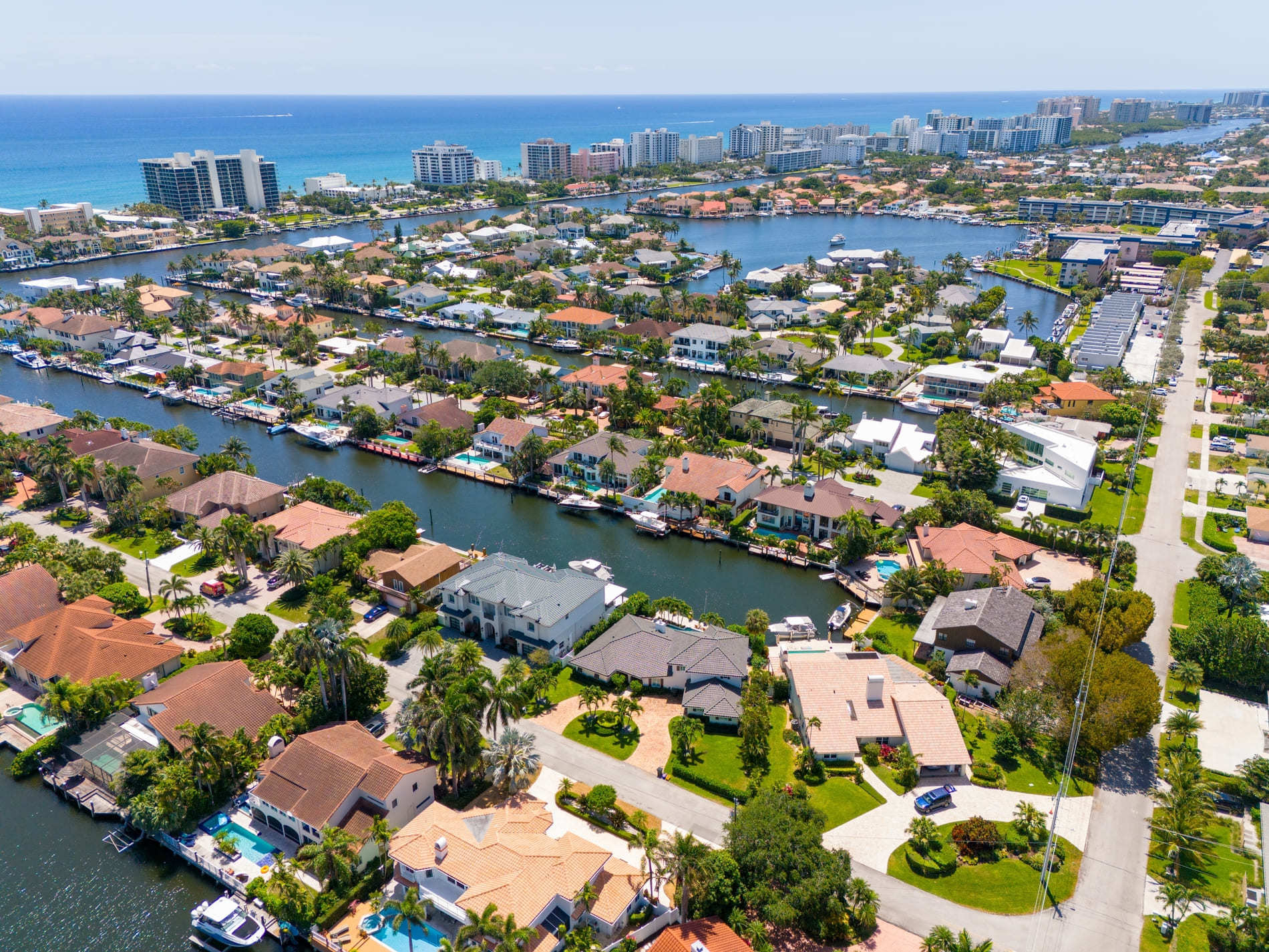 Pest control service in Delray Beach Florida
